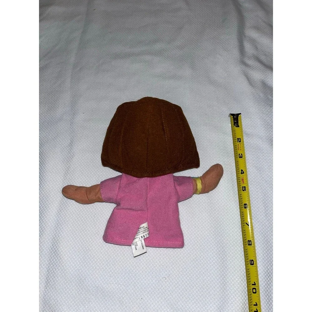 Fisher-Price 2005 Nickelodeon Dora the Explorer Hand Puppet